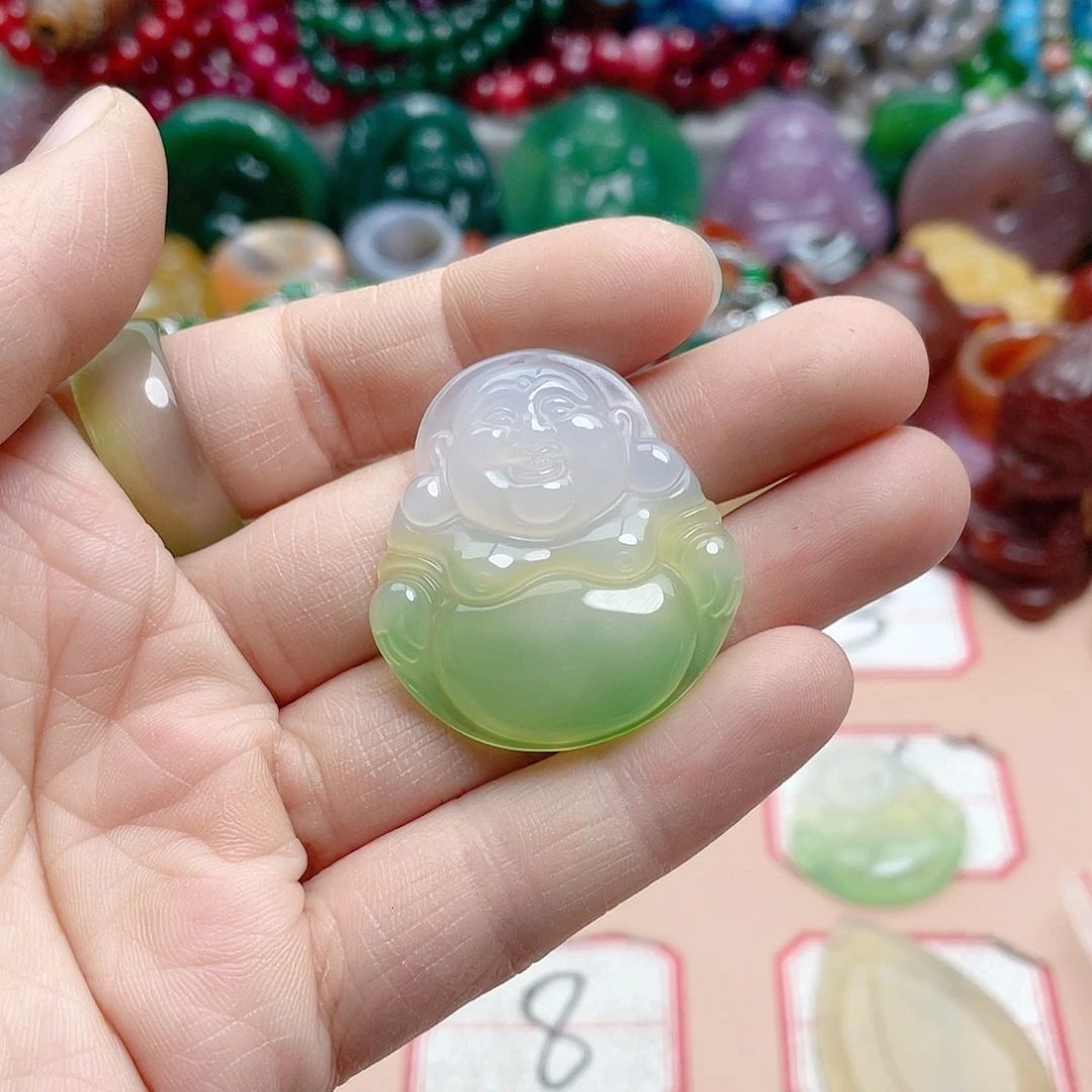 玛瑙/玉髓颈饰合金权**人