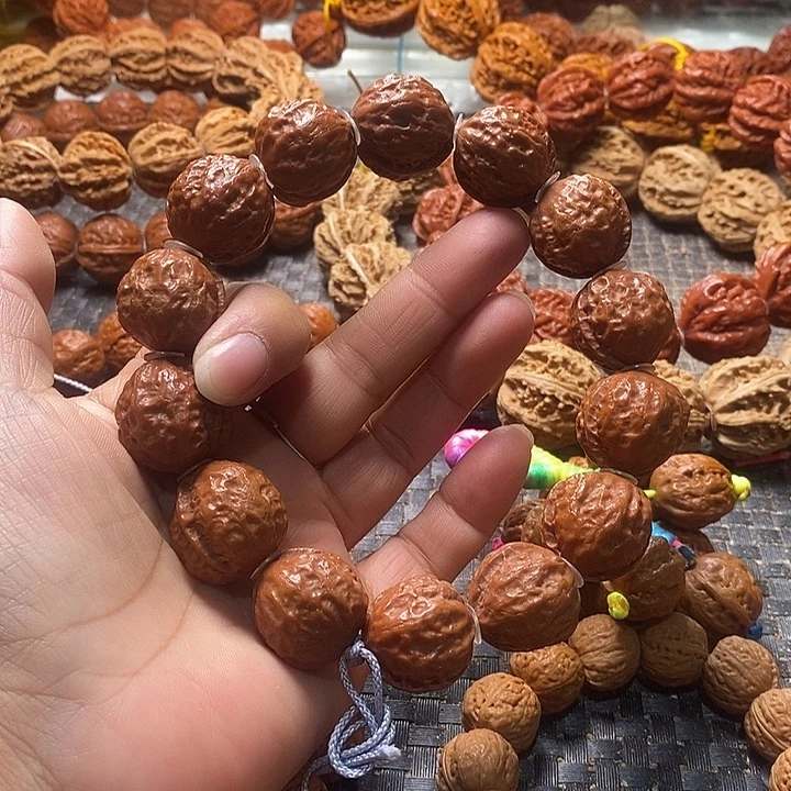 文玩核桃吊坠铁皮纹