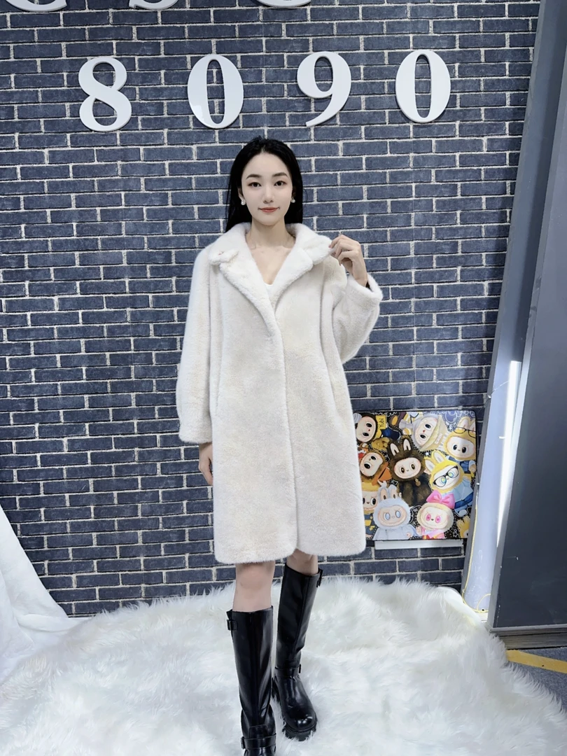 柔软保暖舒适百搭貂绒外套妈妈穿轻便时尚5999