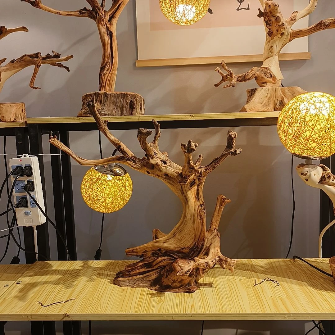 藤类好**?崖柏手工台灯