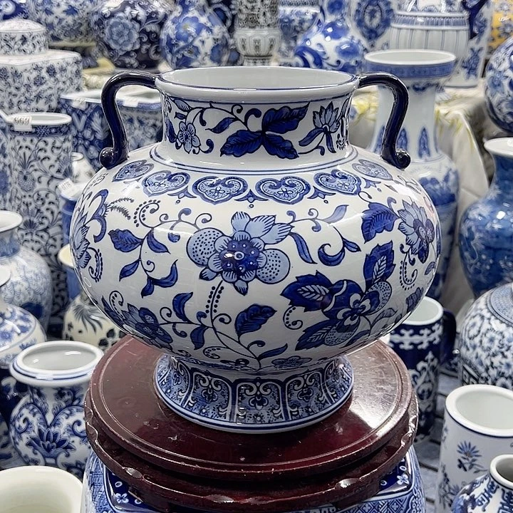 摆件手工手绘高温釉下彩家居摆件，花瓶