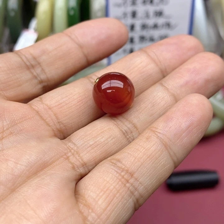 和田玉吊坠(不含链)18K金镶嵌惠