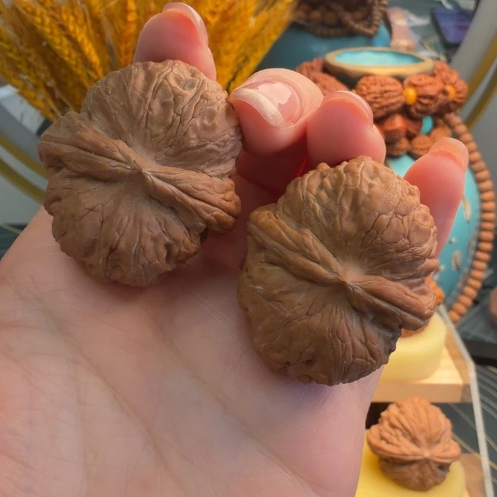 把件桃核元宝全品