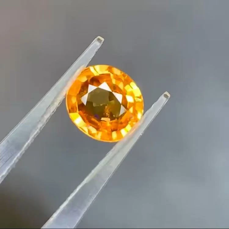 芬达石石榴石 1.96克拉