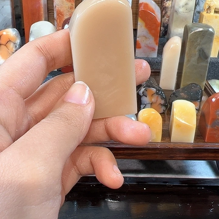寿山石印石天**天寿山石印石