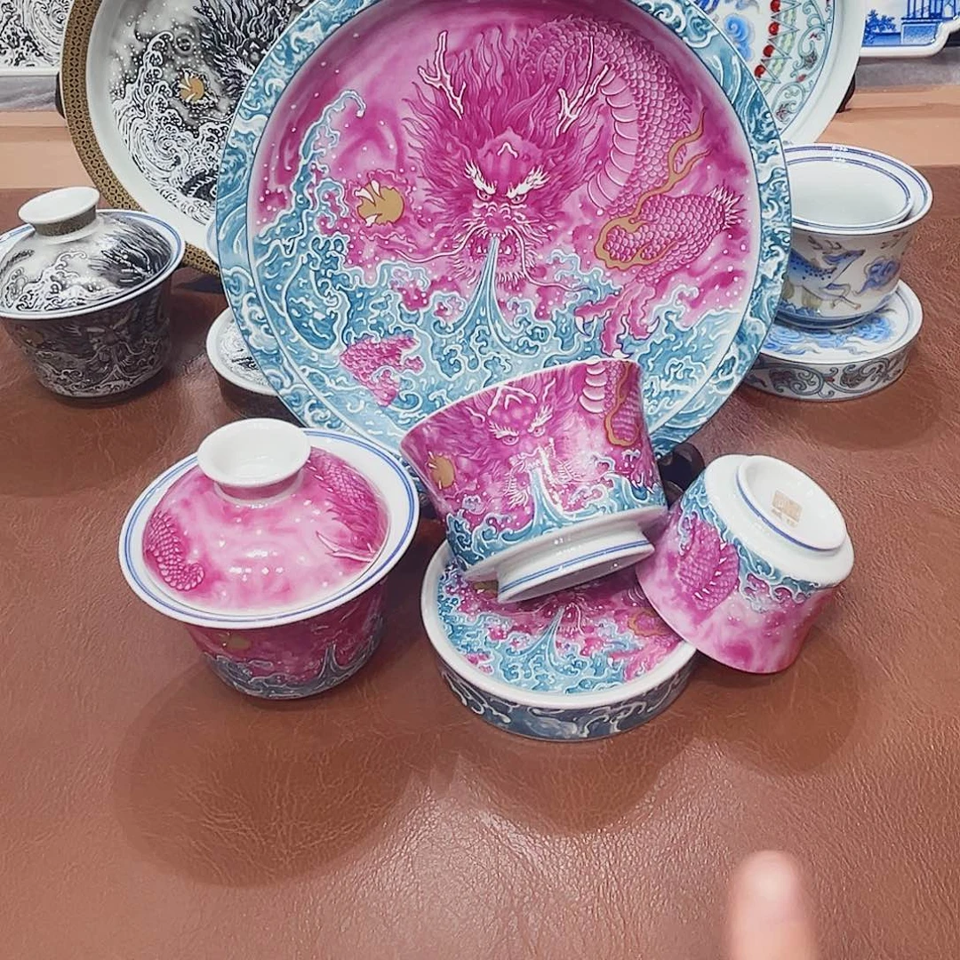 摆件景德镇陶瓷研究所工作的