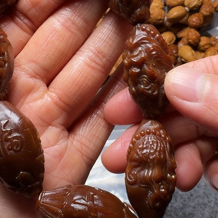橄榄核手串我是你