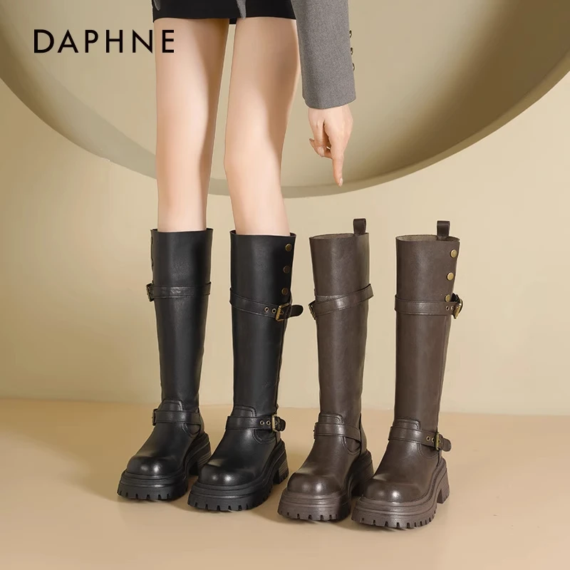达芙妮厚底长筒靴女2025新款秋冬美拉德靴子女搭扣翻折两穿骑士靴