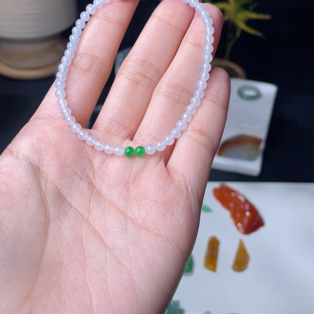 翡翠未镶嵌颈饰小珠子