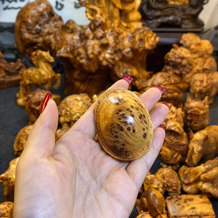 崖柏富甲天下手把件手把件