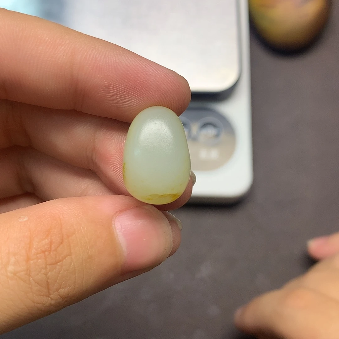 和田玉（糖玉）未镶嵌挂件