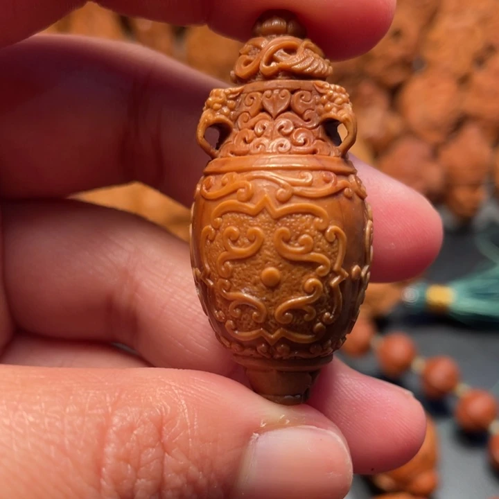 【闪购商品】橄榄核手串/手链三耳凤瓶