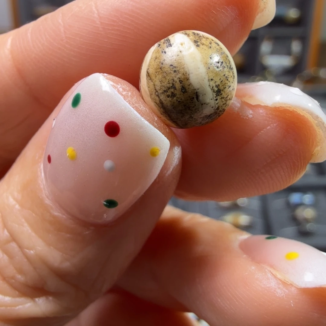 石英质玉未镶嵌金皮瓜