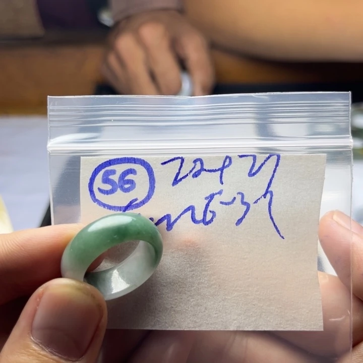 定制翡翠未镶嵌明天