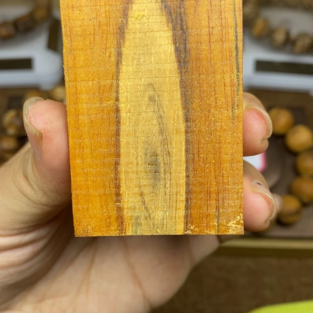 贡木微**歌贡木手串手链项链