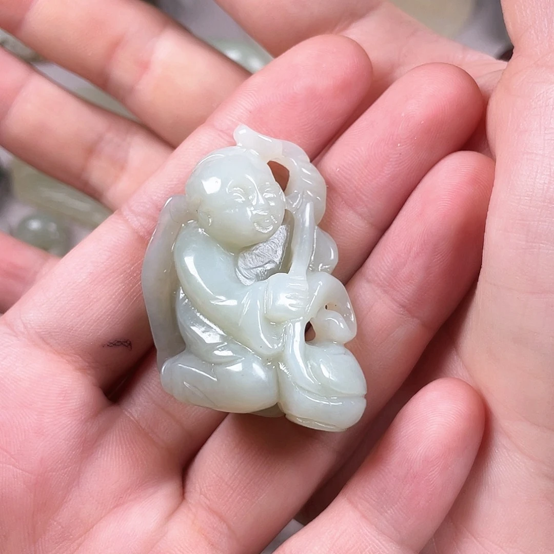 颈饰未镶嵌和田玉