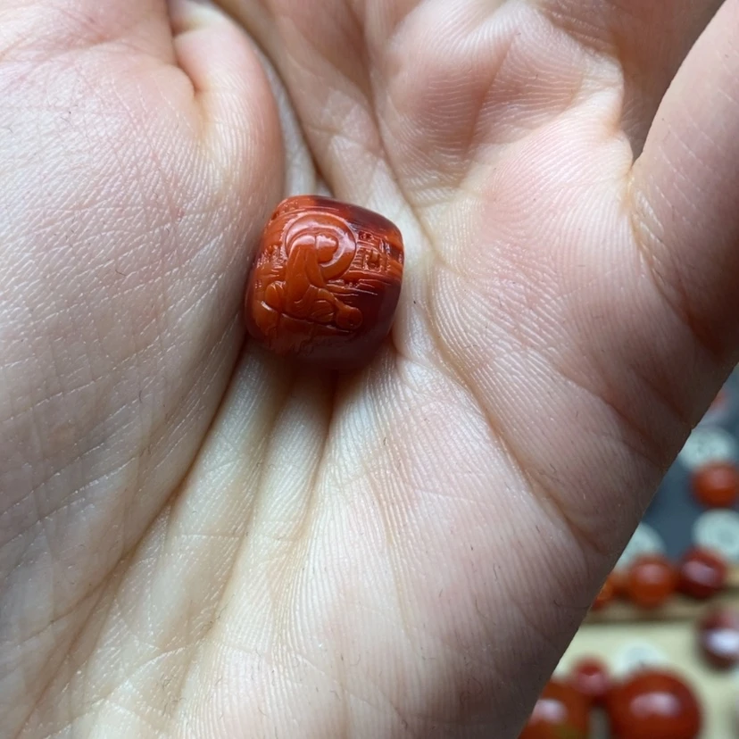 【闪购商品】南红玛瑙配饰未镶嵌日****光
