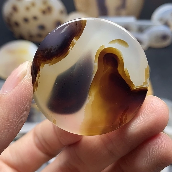 玛瑙/玉髓未镶嵌颈饰