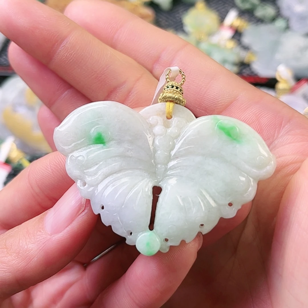 【闪购商品】翡翠颈饰未镶嵌挂件