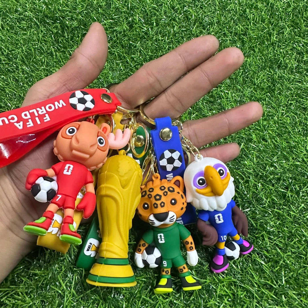 跨境2026美加墨世界杯周边吉祥物公仔钥匙扣挂件足球大力神杯玩具