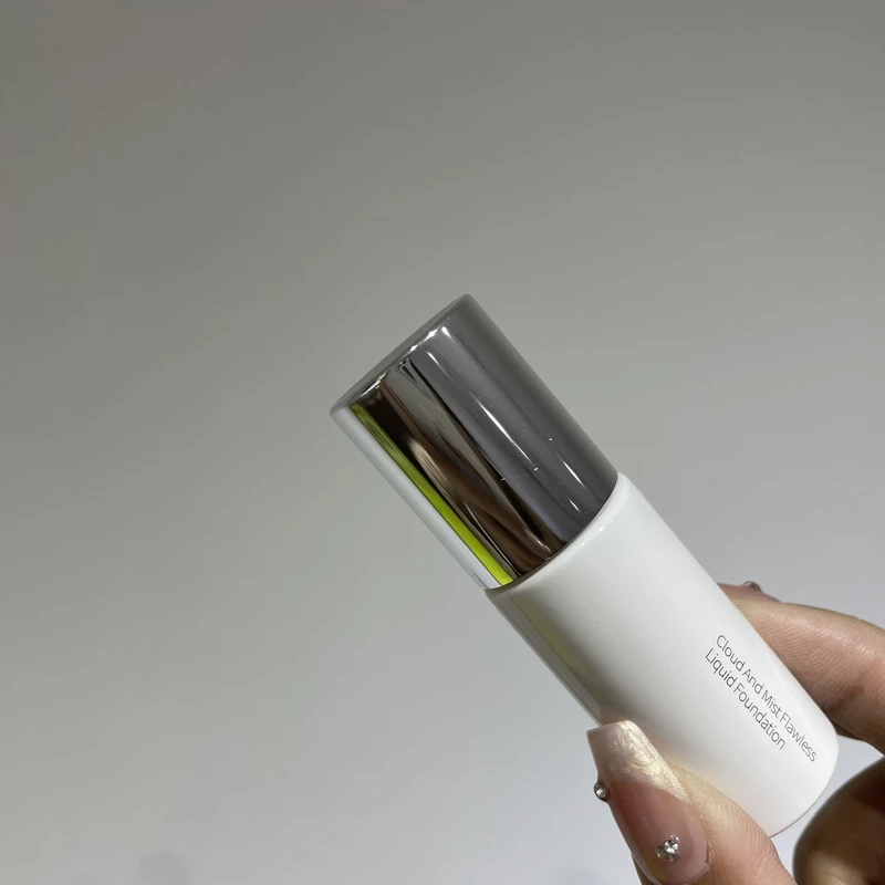 无暇持妆橡皮擦粉底液