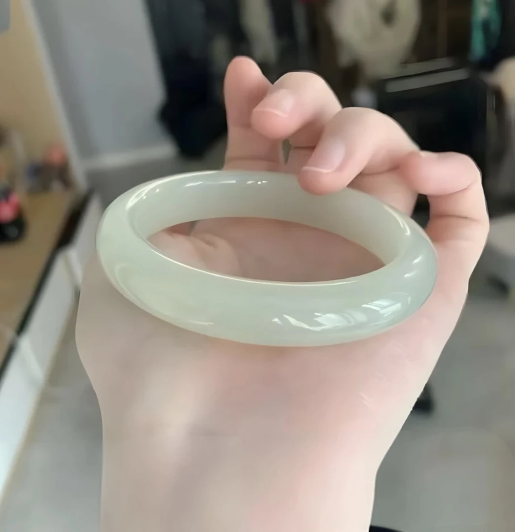 天然金丝玉晴水色蜂蜜水色手镯