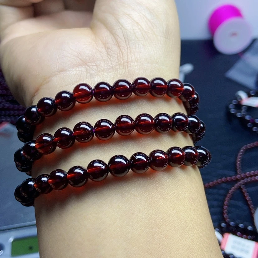 【闪购商品】石榴石手链未镶嵌7.3毫米