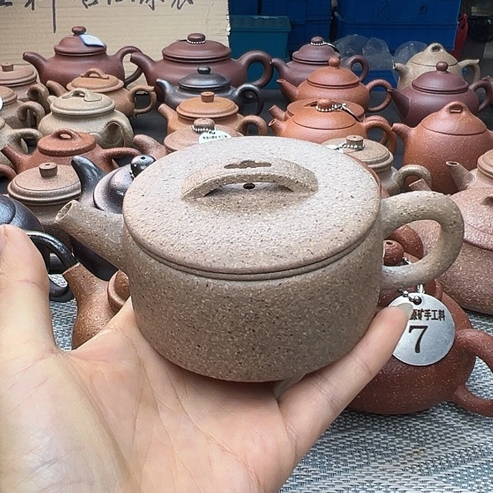 岁***情紫砂茶壶紫砂壶的造型真的很不错