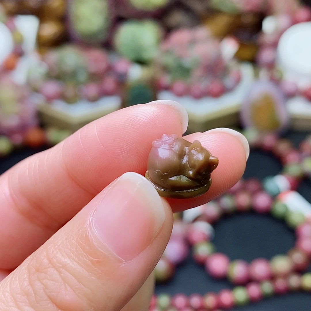 玛瑙/玉髓珠宝奇石未镶嵌盐源玛瑙定制