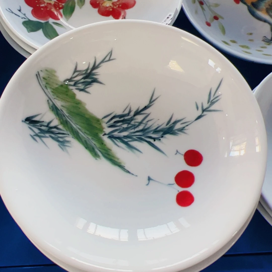 景德镇陶瓷手工手绘制作