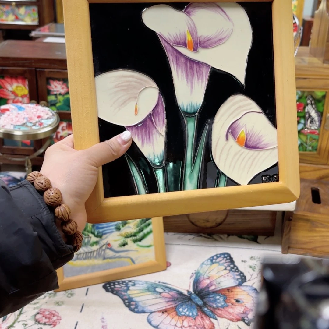 瓷片24.24连画带框微瑕磨损