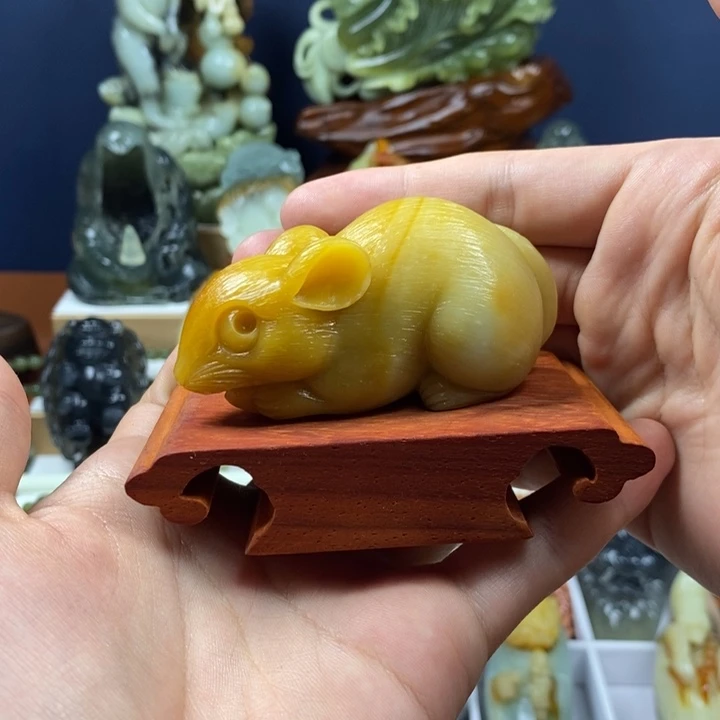 岫玉未镶嵌手把件感*