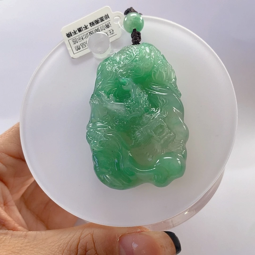 石英质玉颈饰未镶嵌