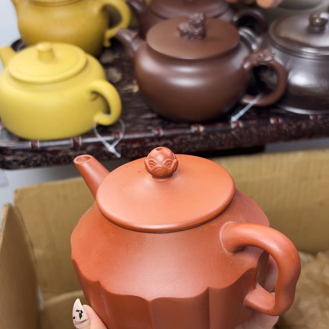 甄选宜兴本土紫砂壶