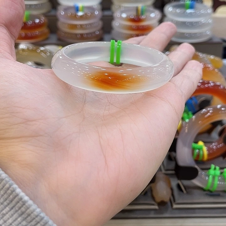 玛瑙/玉髓未镶嵌手镯8