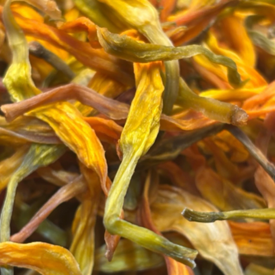 豪猪箐：云南特产自然晒干黄花菜清香甘甜