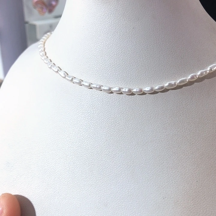 S***i银S925镶嵌淡水珍珠项链