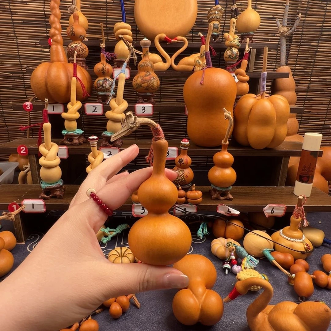 M***1哈哈哈哈哈哈哈哈哈哈