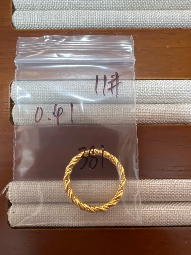 克重0.41 11号 麻花戒指 足金999
