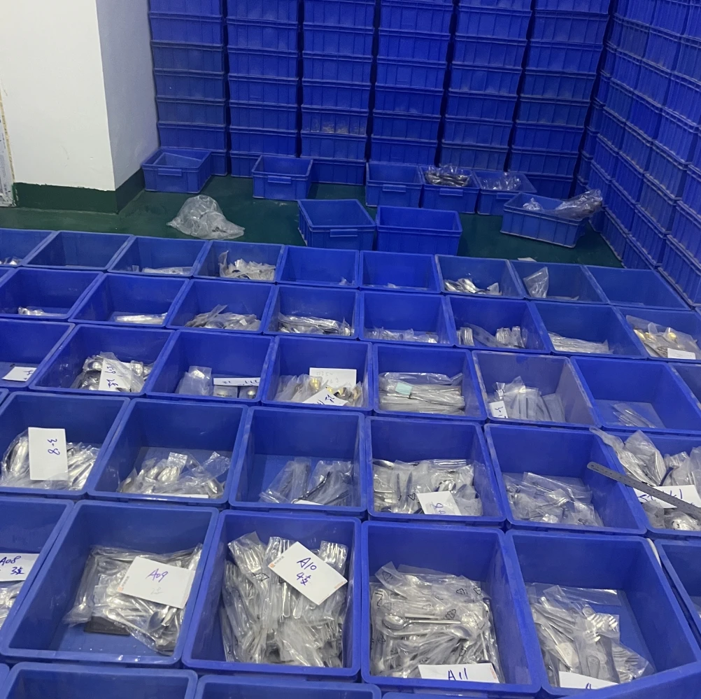 骨瓷孤品 没有完美 介意勿拍哦