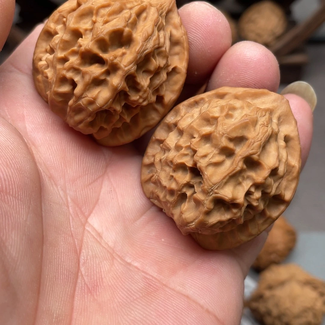 桃核吊坠37全品龙鳞