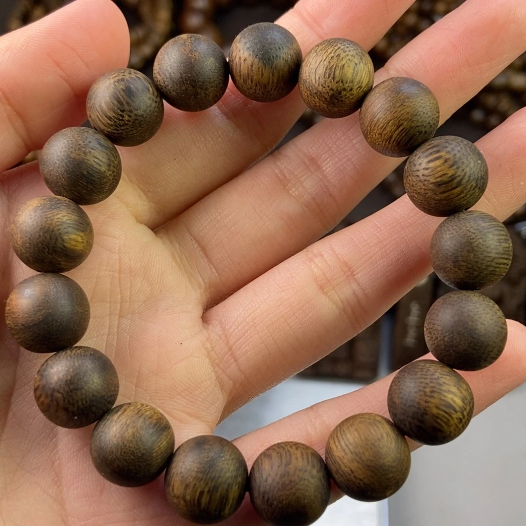 沉香手串杨*庆越南芽庄白雷击