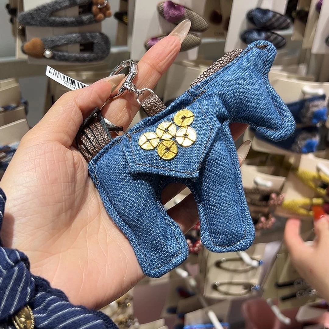 布艺非金属马上有米