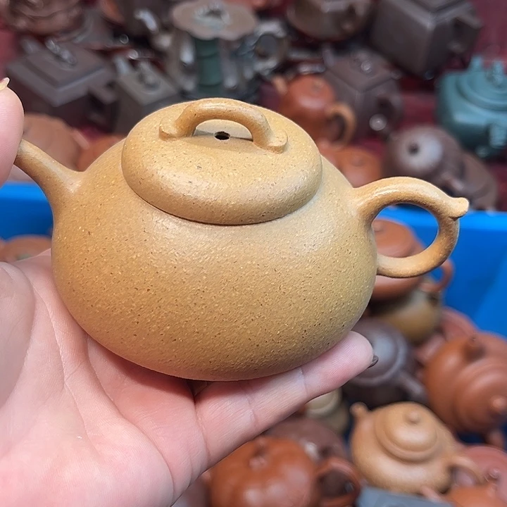 紫砂茶壶茗****馆瑕疵………………