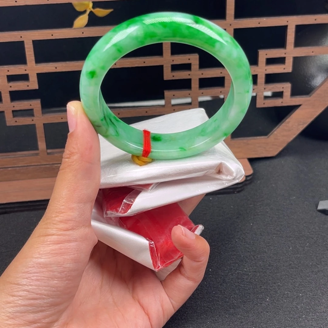 翡翠未镶嵌手镯正圈序号18