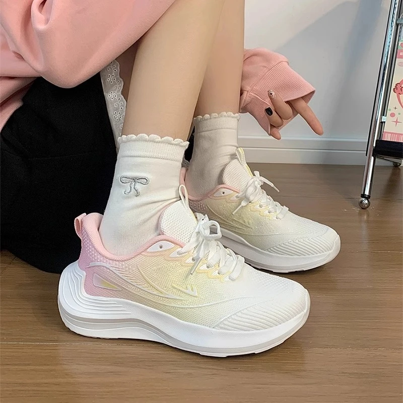 回力运动鞋女款2025新款夏季透气软底学生跑步鞋子中考体育专用鞋