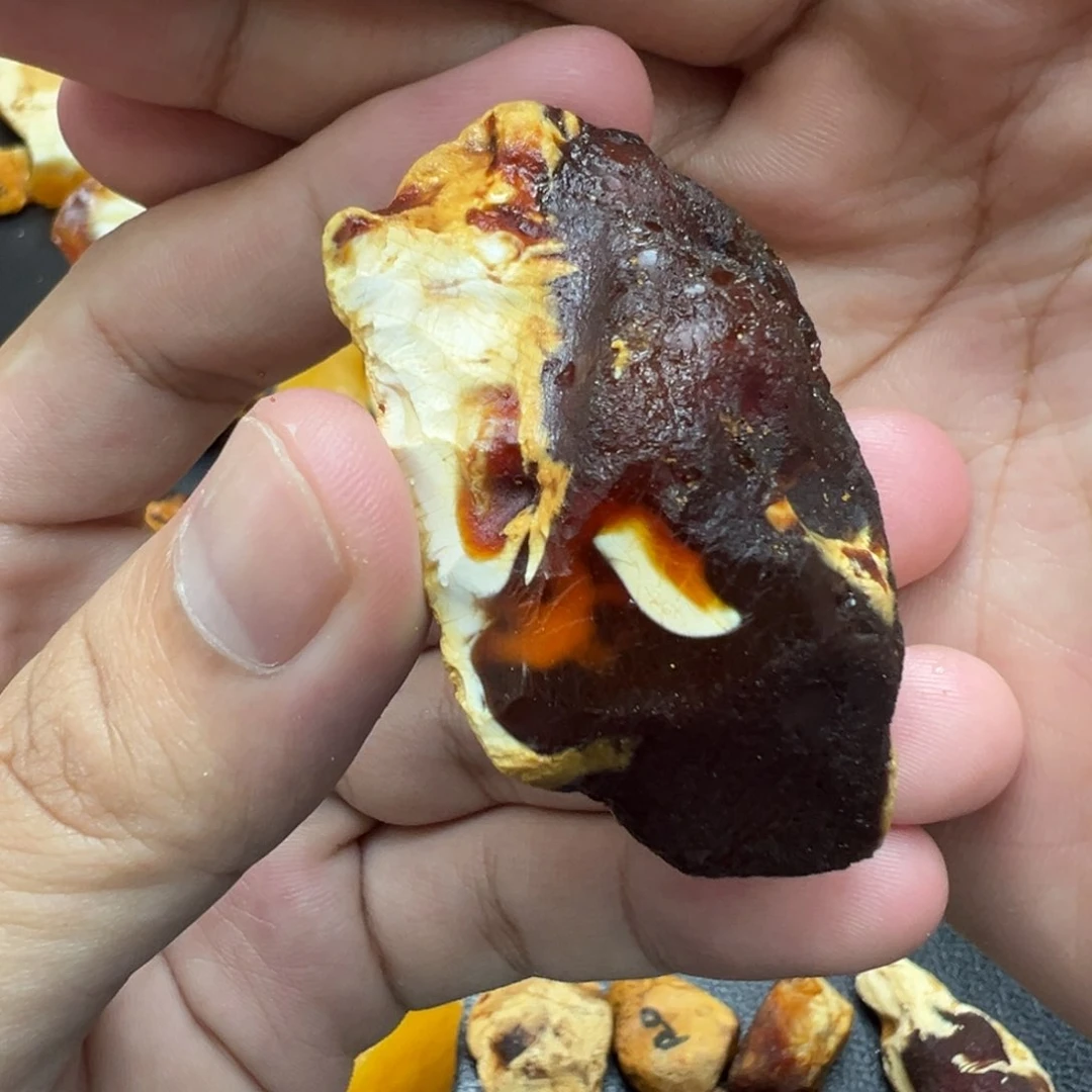 未镶嵌定制琥珀蜜蜡