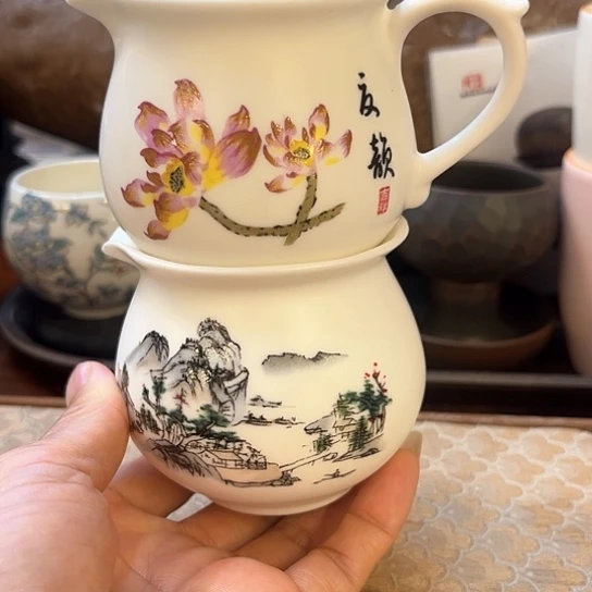 现代陶瓷公杯陶瓷公杯微瑕2个