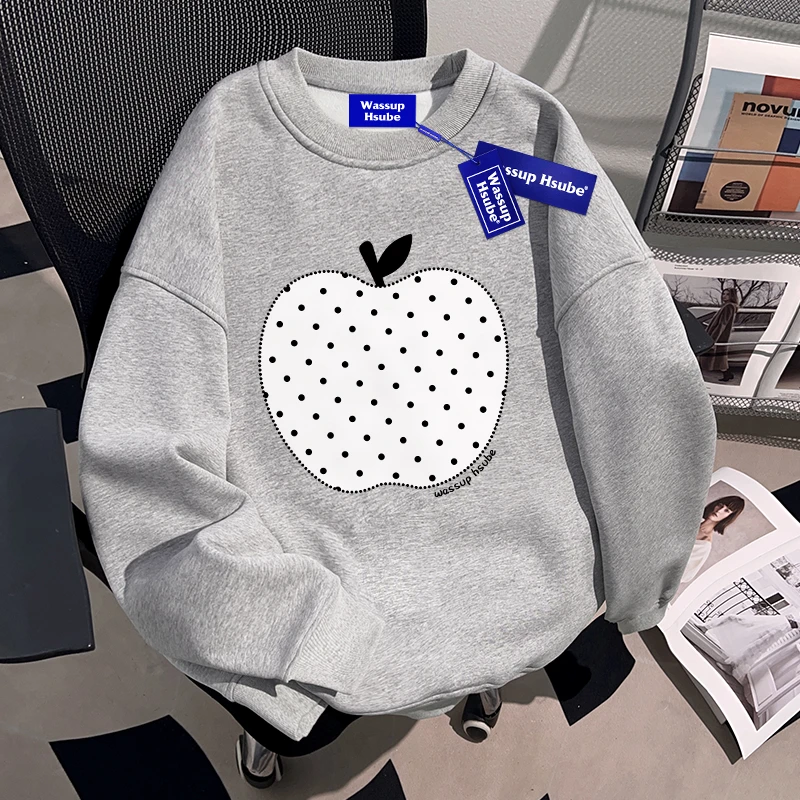 WASSUP HSUBE韩冬2025秋冬女新款撞色波点苹果印花卫衣男圆领上衣
