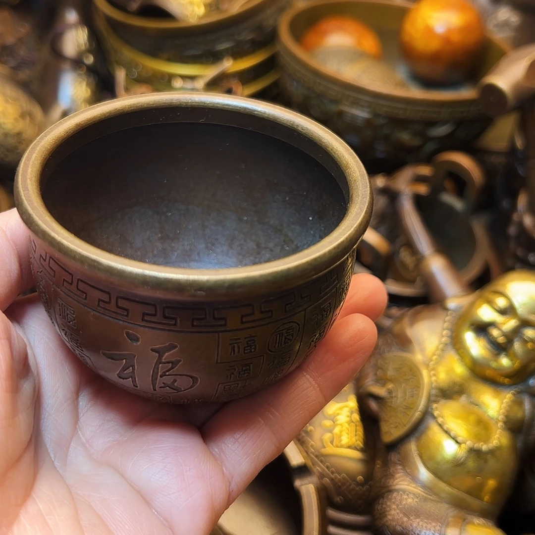 精美铜器工艺品等